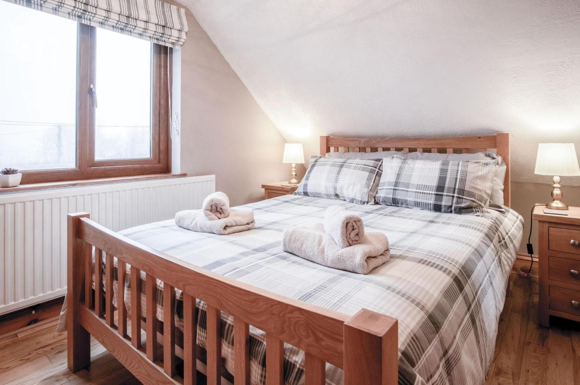 The Brambles - 2 Bedroom Cottage - Llanteg Экстерьер фото