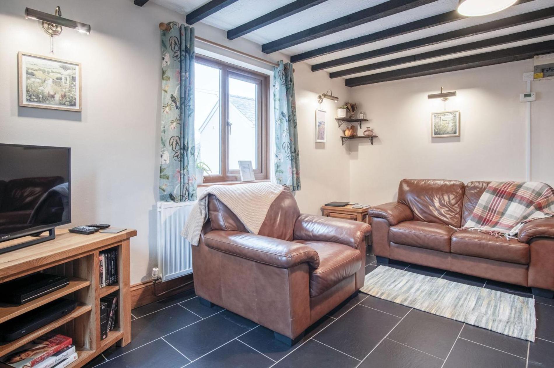 The Brambles - 2 Bedroom Cottage - Llanteg Экстерьер фото