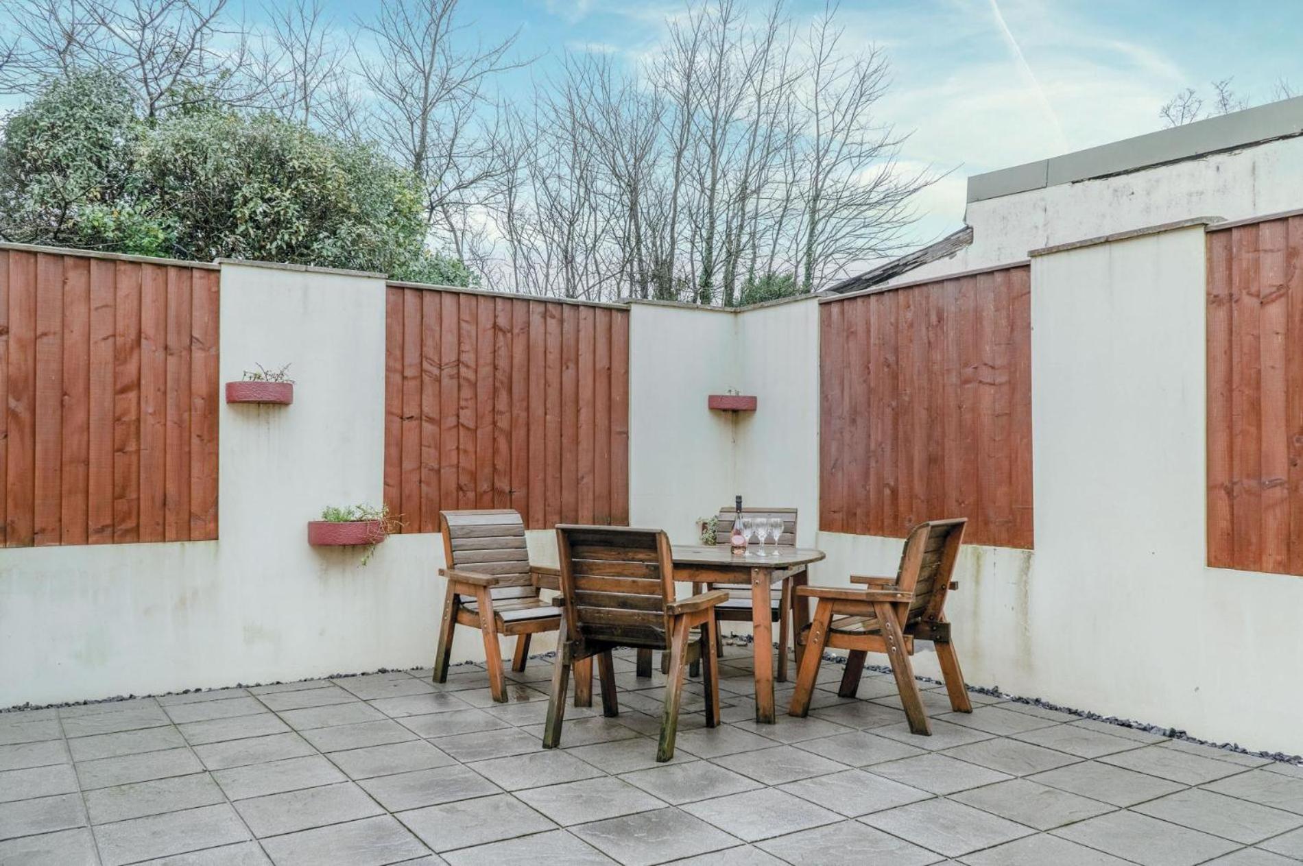 The Brambles - 2 Bedroom Cottage - Llanteg Экстерьер фото